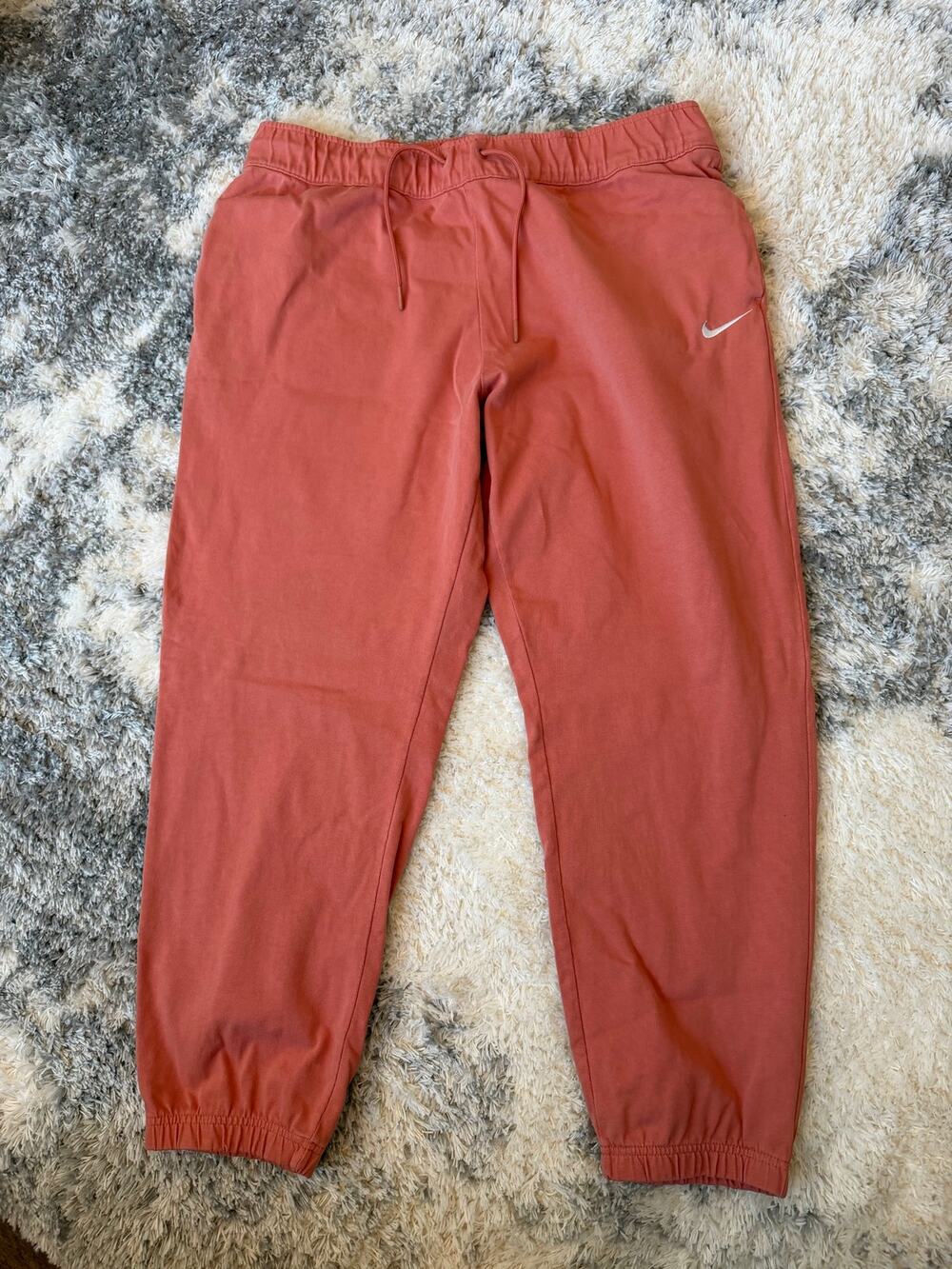 Nike Easy Fit Joggers